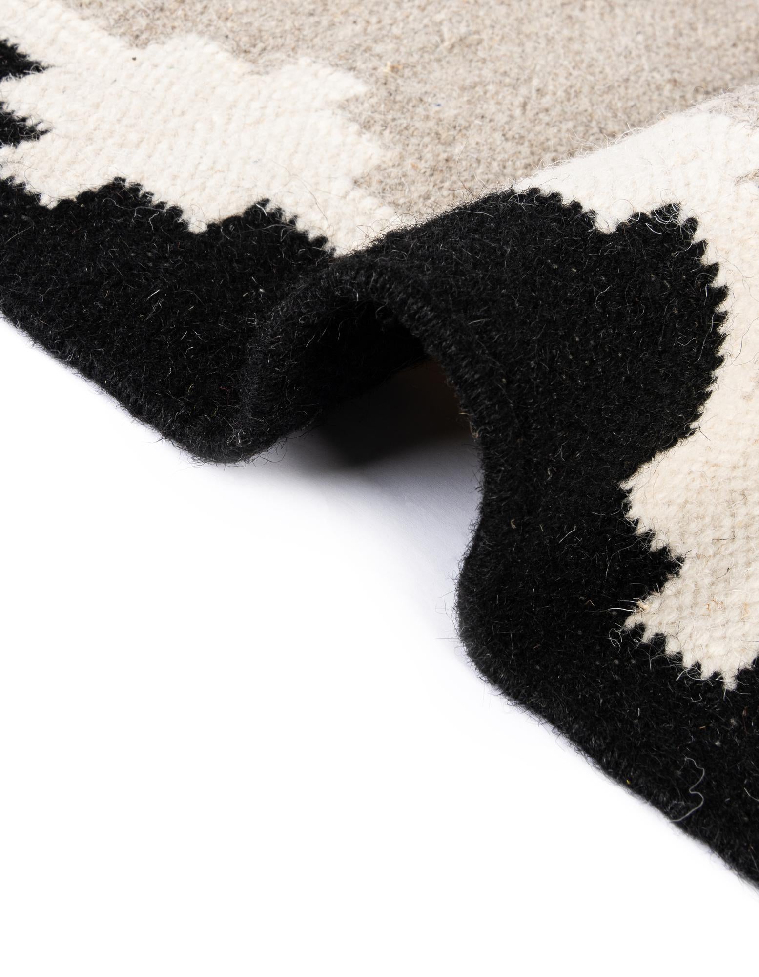 4' 1 x 6' 1 Hand Woven Kilim Wool Rug
