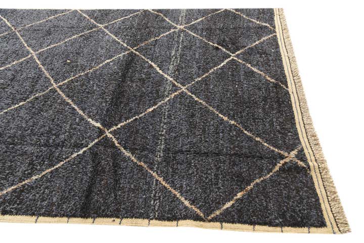 6' 2 x 9' 3 Hand Knotted Moroccan Wool Rug