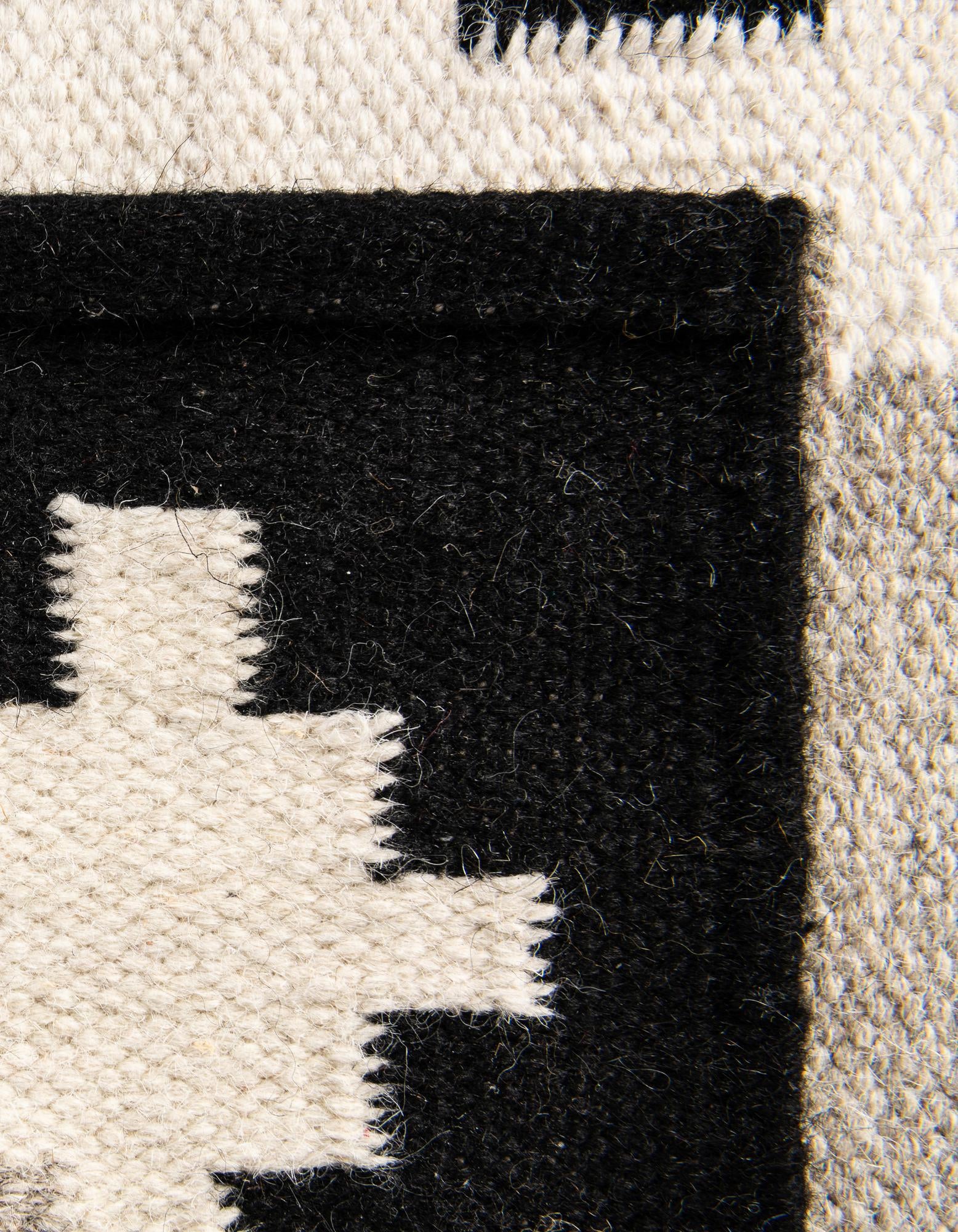 2' x 6' 1 Hand Woven Kilim Wool Runner Rug