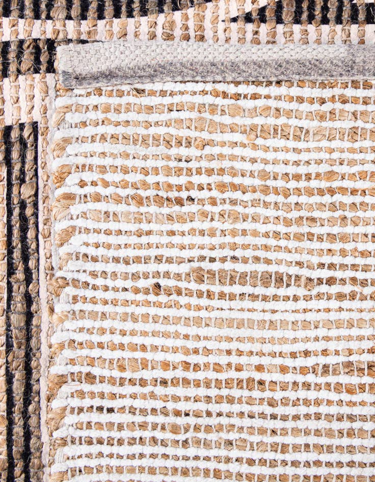 Detail image of 4' 1 x 6' 1 Hand Woven Chenille Jute Rug