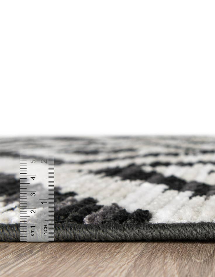 Detail image of 6' x 9' Odyssey Rug