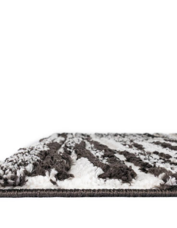 Detail image of 5' x 8' Sepia Rug