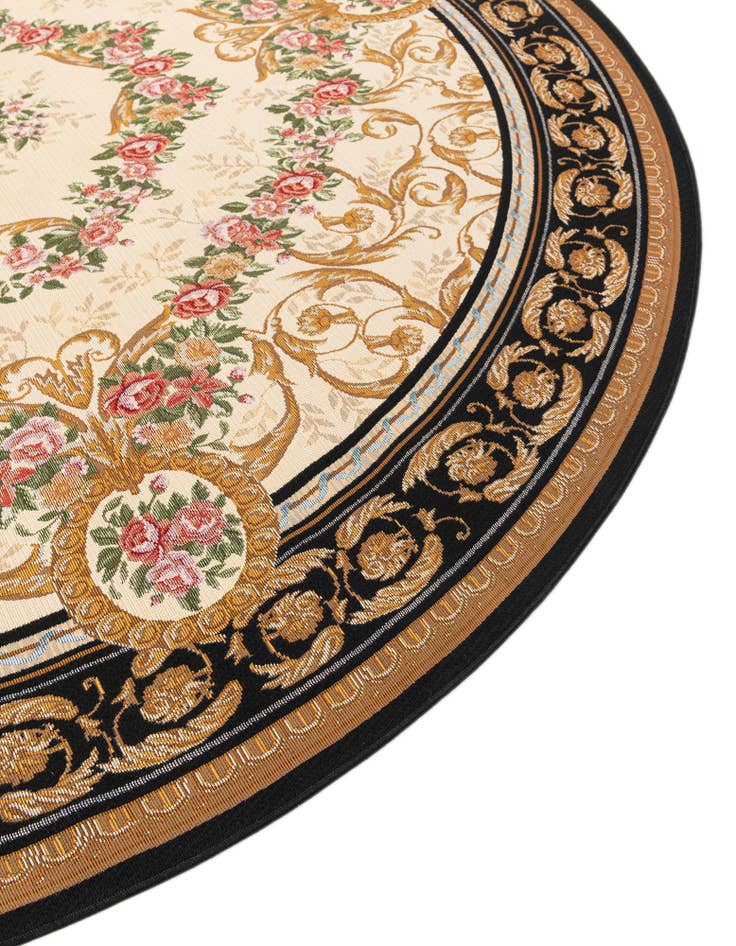Detail image of 10' x 10' Easy-Clean Traditional Indoor / Outdoor Round Rug