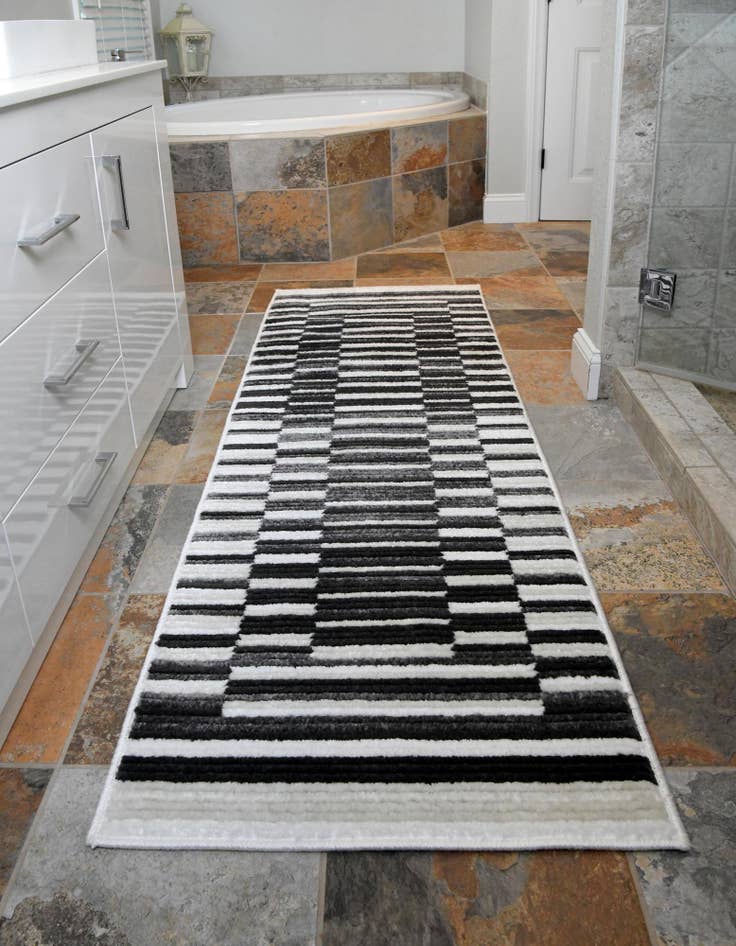 Detail image of 2' x 6' Odyssey Runner Rug