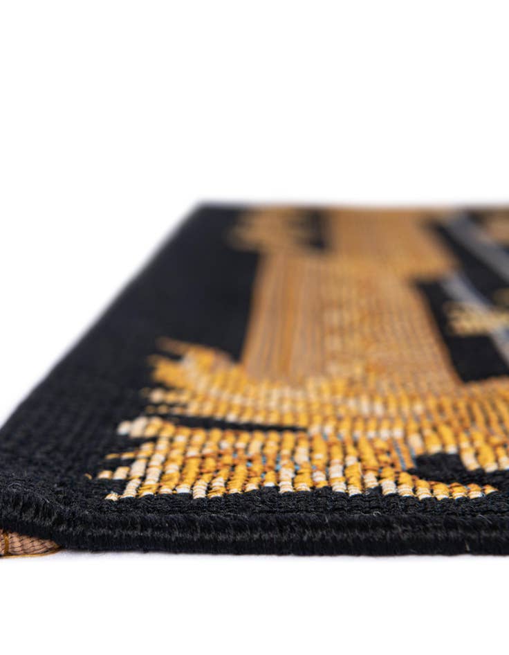 Detail image of 2' 7 x 12'  Washable Traditional Indoor / Outdoor Runner Rug