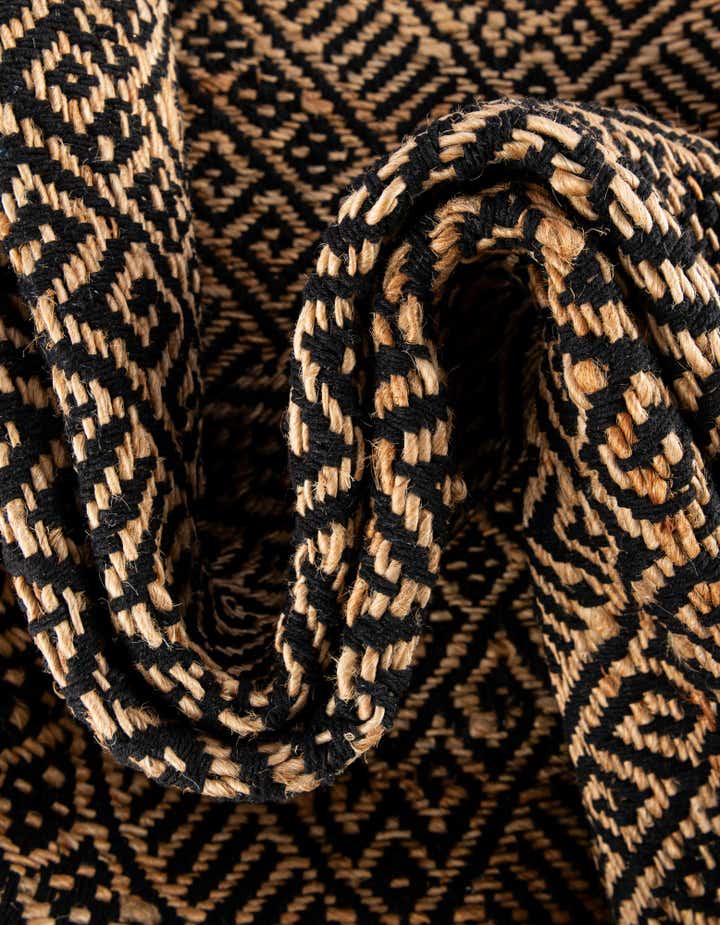 5' 1 x 8' Handmade Braided Jute Rug