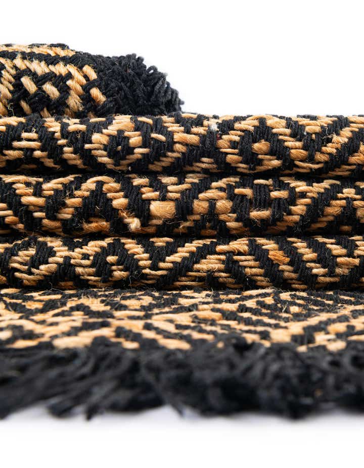 5' 1 x 8' Handmade Braided Jute Rug