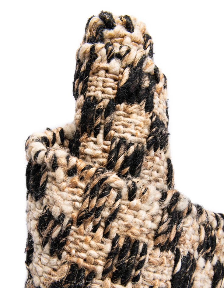 Detail image of 3' 3 x 5' 3 Hand Woven Checkered Jute Wool Rug