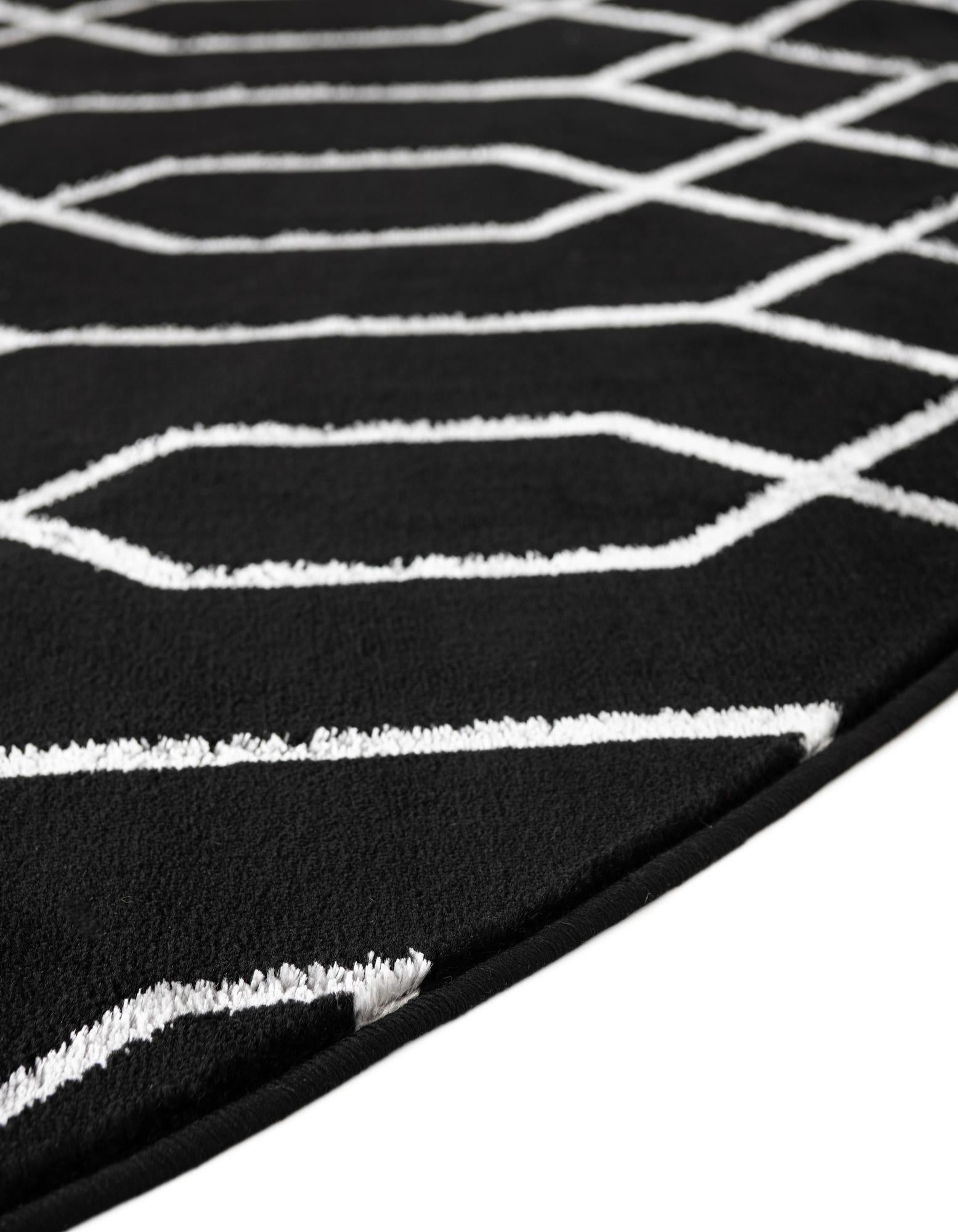 10' x 10' Marilyn Monroe™ Glam Trellis Round Rug