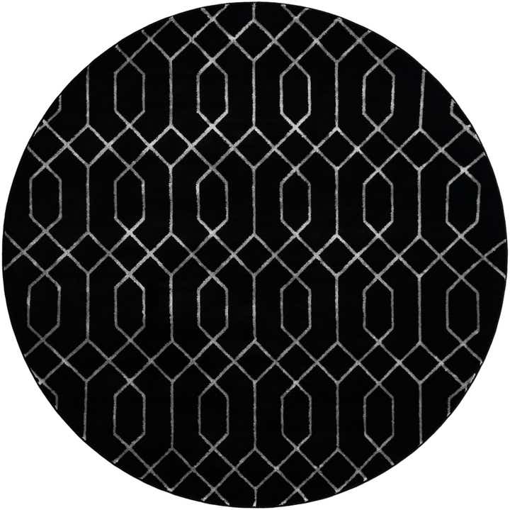 7' 10 x 7' 10 Marilyn Monroe™ Glam Trellis Round Rug