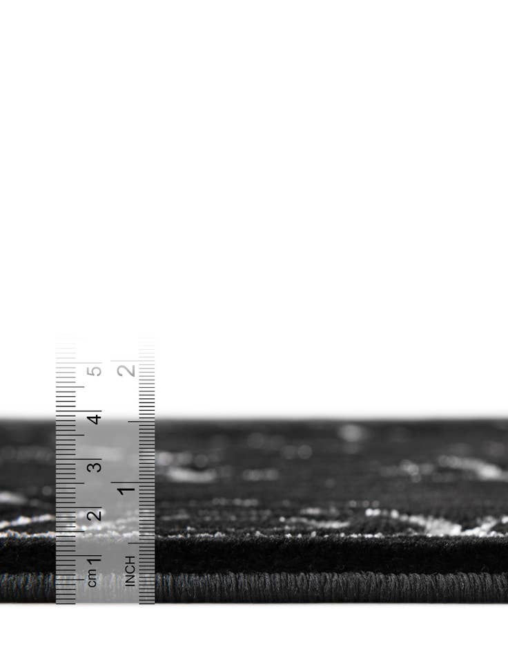 Detail image of 3' x 3' Vogue Geo Round Rug