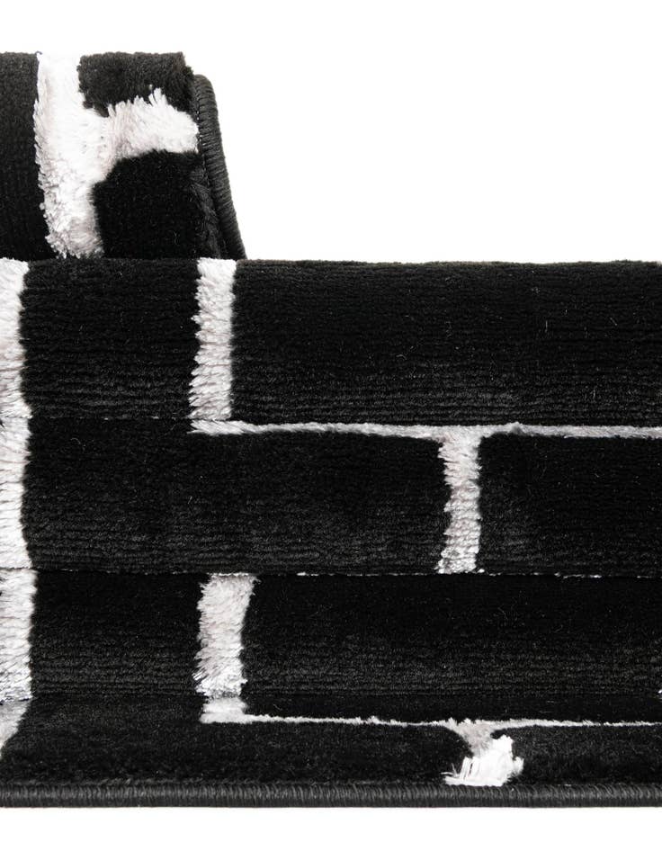 Detail image of 2' x 8'  Marilyn Monroe&trade; Glam Deco Runner Rug