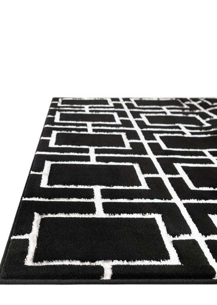 2' 7 x 12' Marilyn Monroe™ Glam Deco Runner Rug