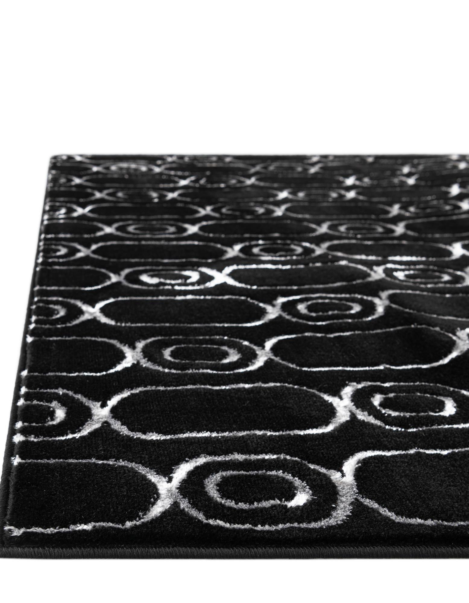 2' x 6' Vogue Geo Runner Rug