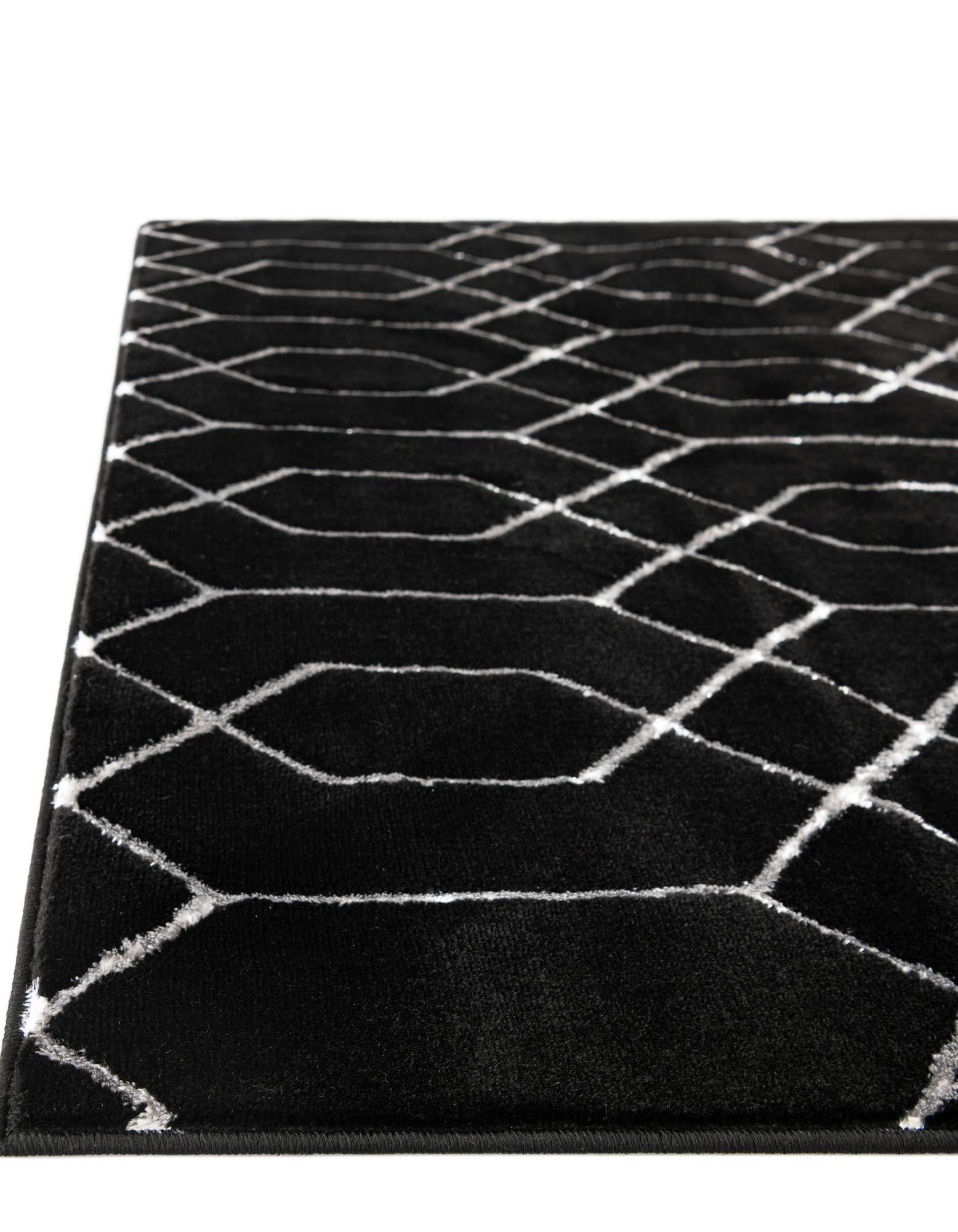 10' x 10' Marilyn Monroe™ Glam Trellis Square Rug