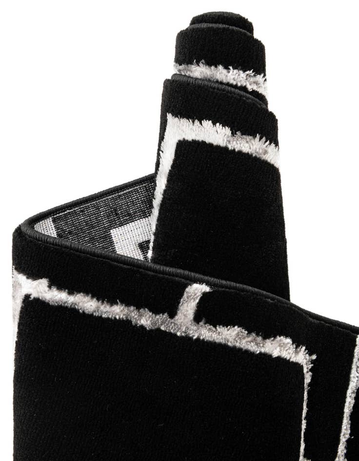 Detail image of 10' x 10' Marilyn Monroe™ Glam Deco Square Rug