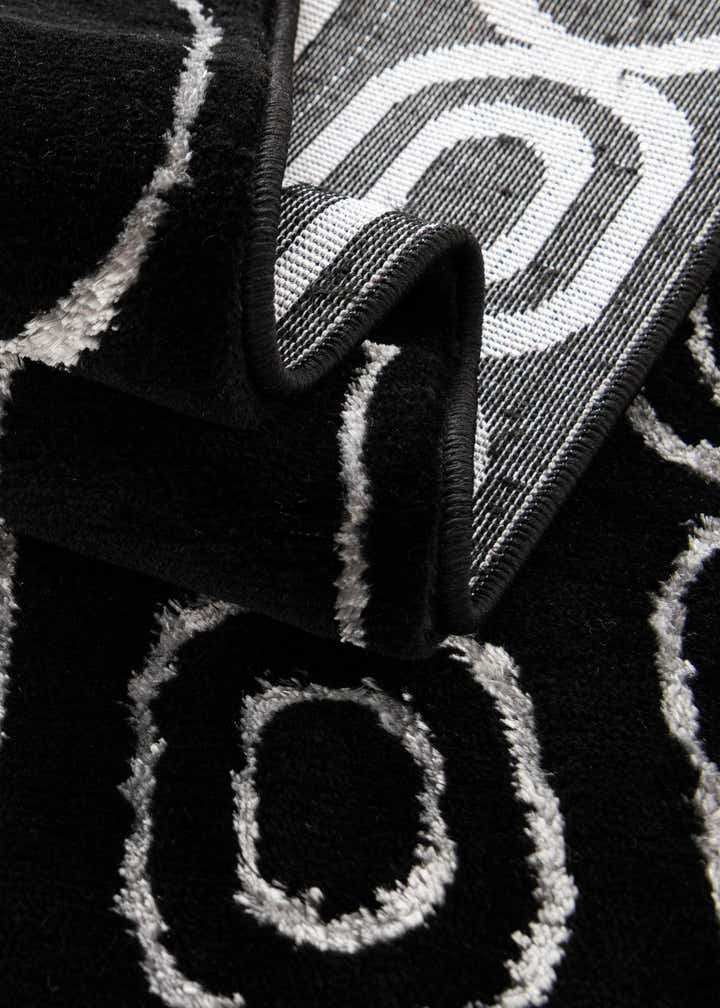 7' 10 x 7' 10 Vogue Geo Square Rug