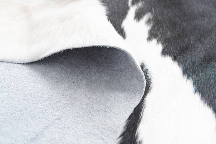 Detail image of 6' 10 x 7' 8 Cowhide Freeform Rug