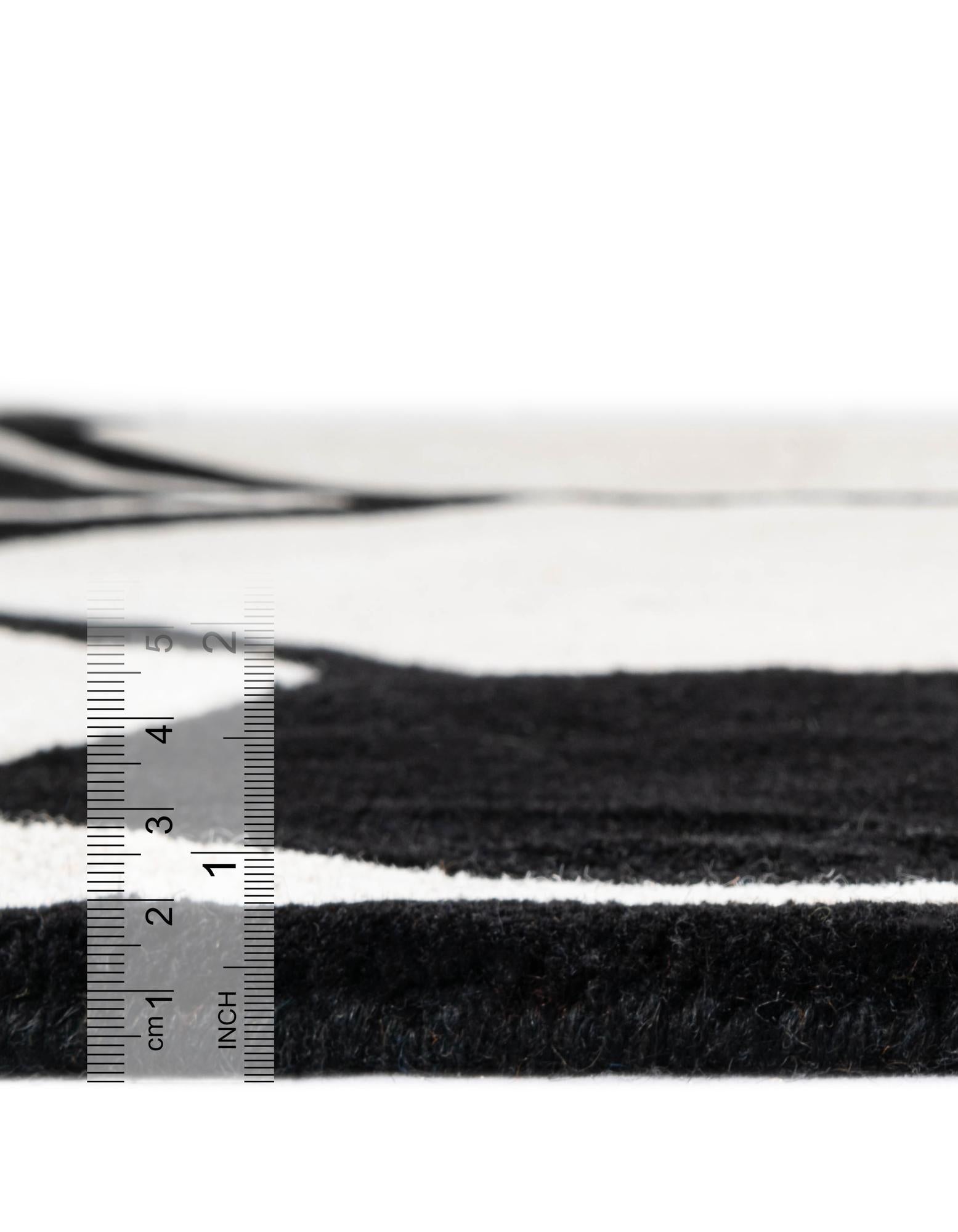 7' 10 x 7' 10 Playtime Kids Wool Freeform Rug