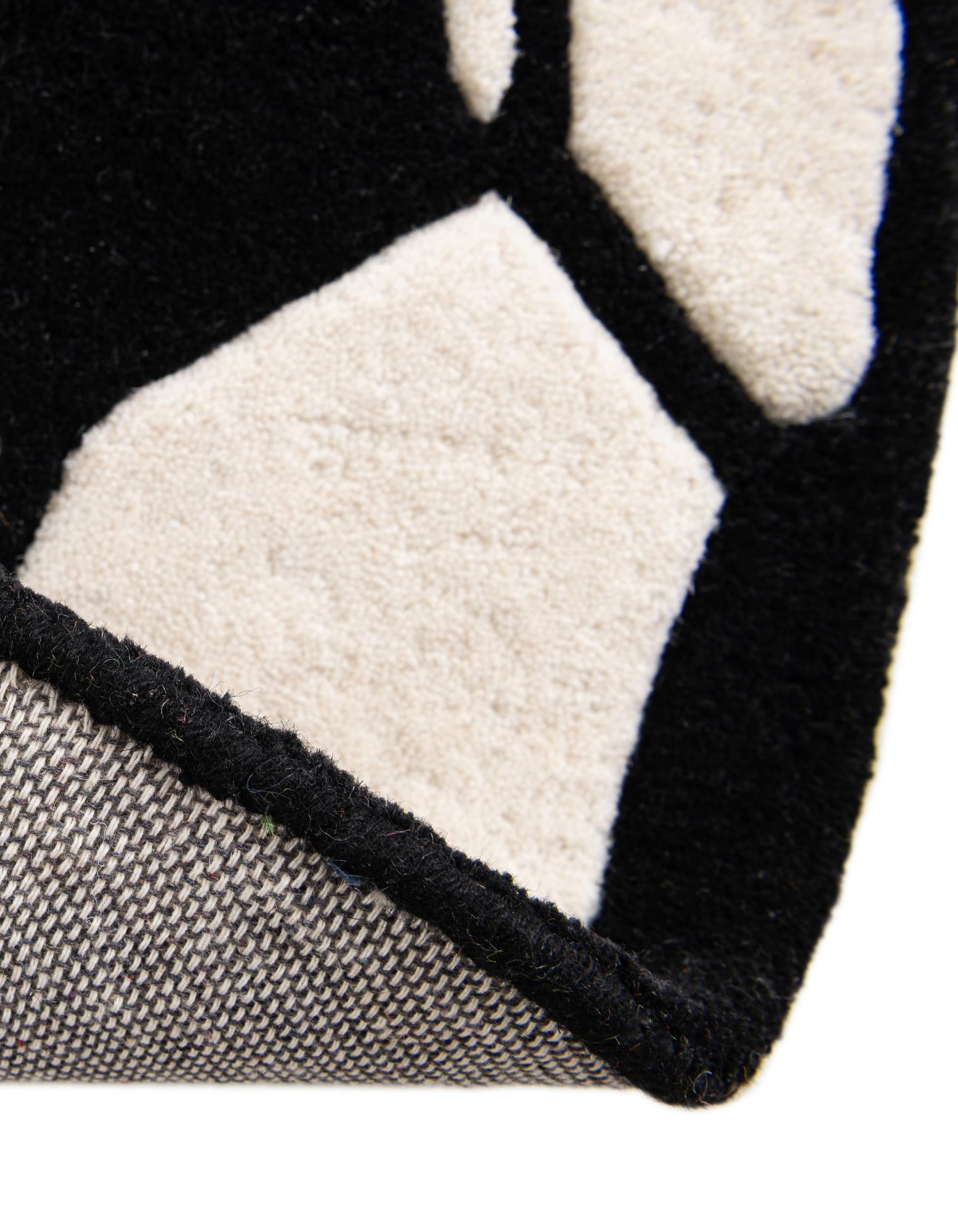 7' 10 x 7' 10 Playtime Kids Wool Freeform Rug