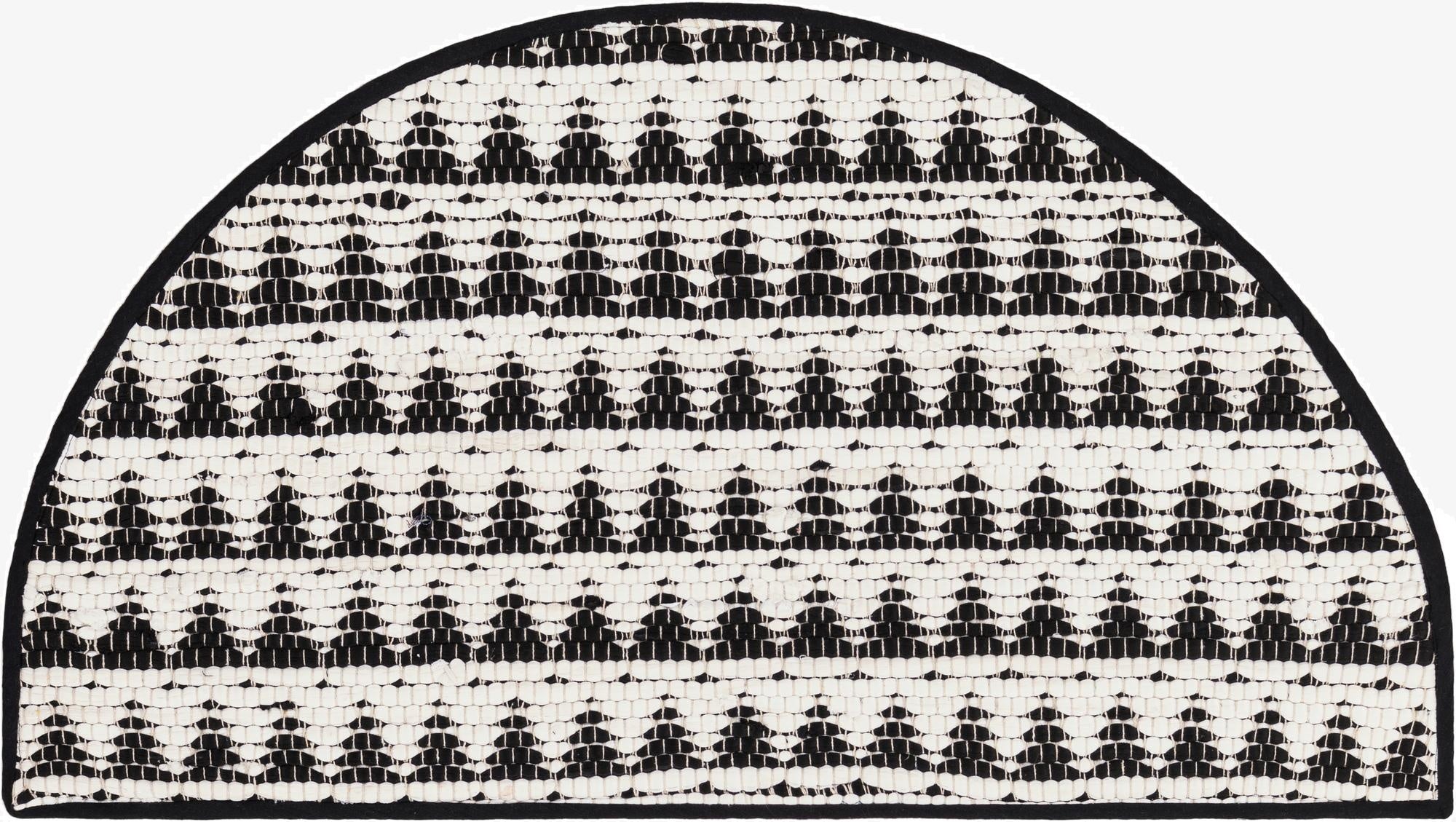 65cm x 110cm  Hand Woven Chindi Jute Chimenea Alfombra