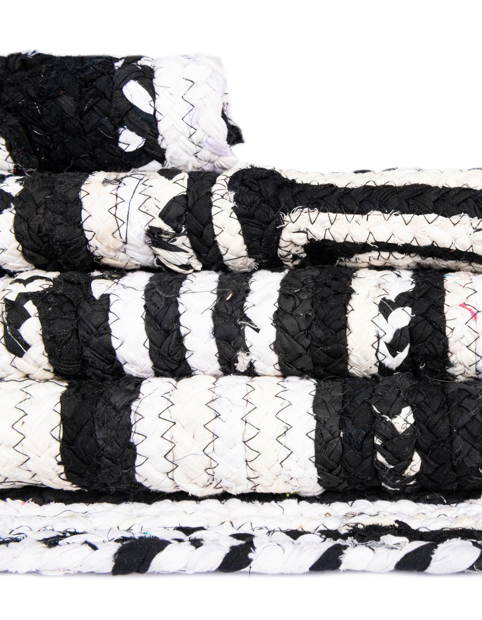 5' 1 x 8' Handmade Braided Chindi Oval Rug