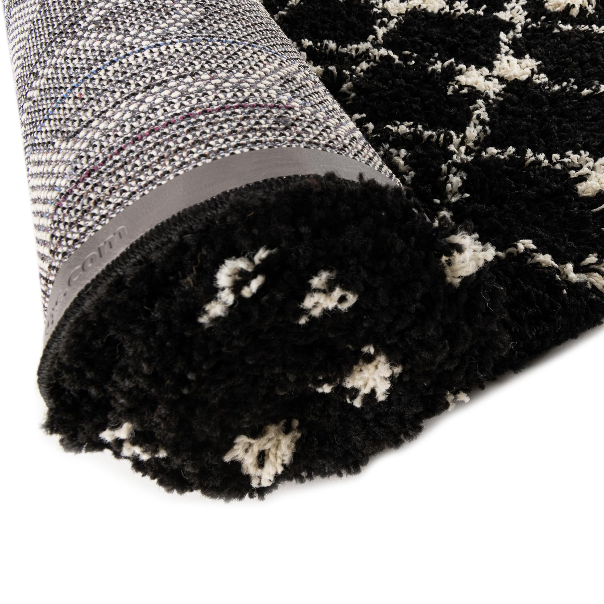 4' x 6' Moroccan Trellis Shag Oval Rug