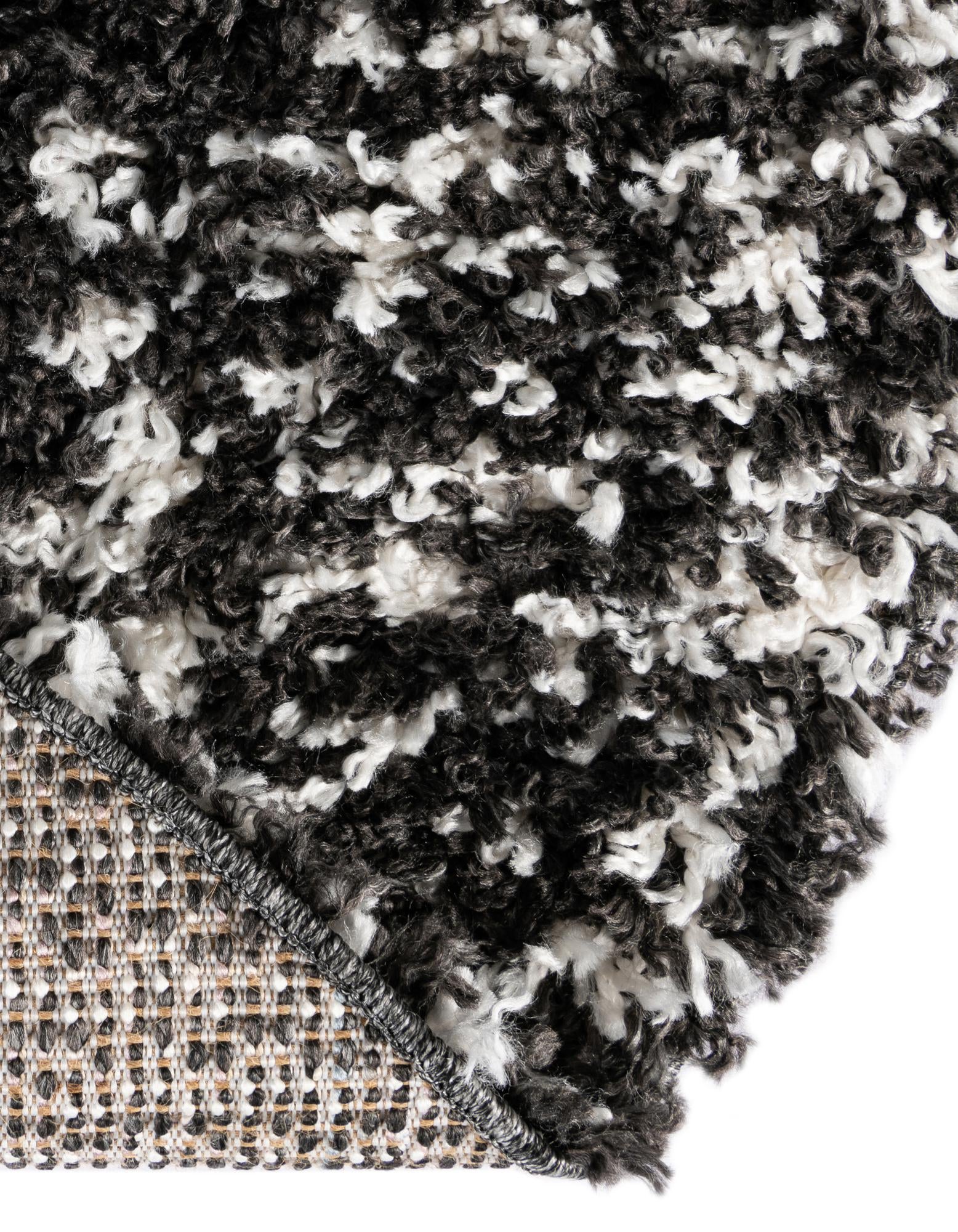 5' 3 x 8' Serenity Shag Oval Rug