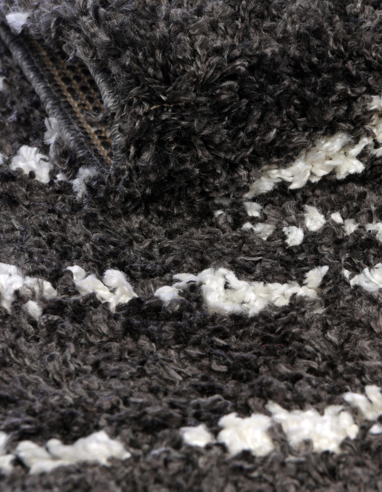 7' 10 x 10' Serenity Shag Oval Rug