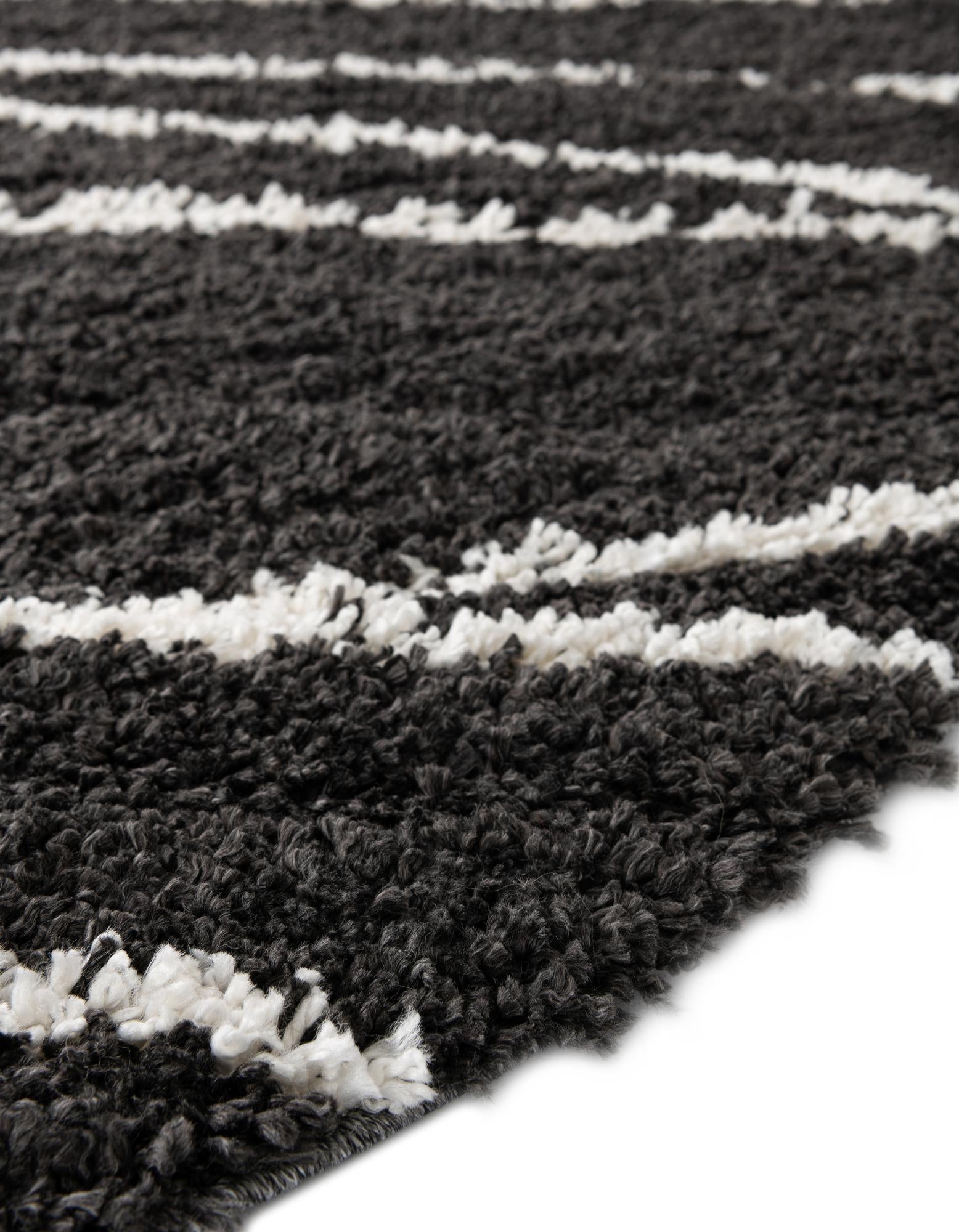 7' 10 x 10' Serenity Shag Oval Rug