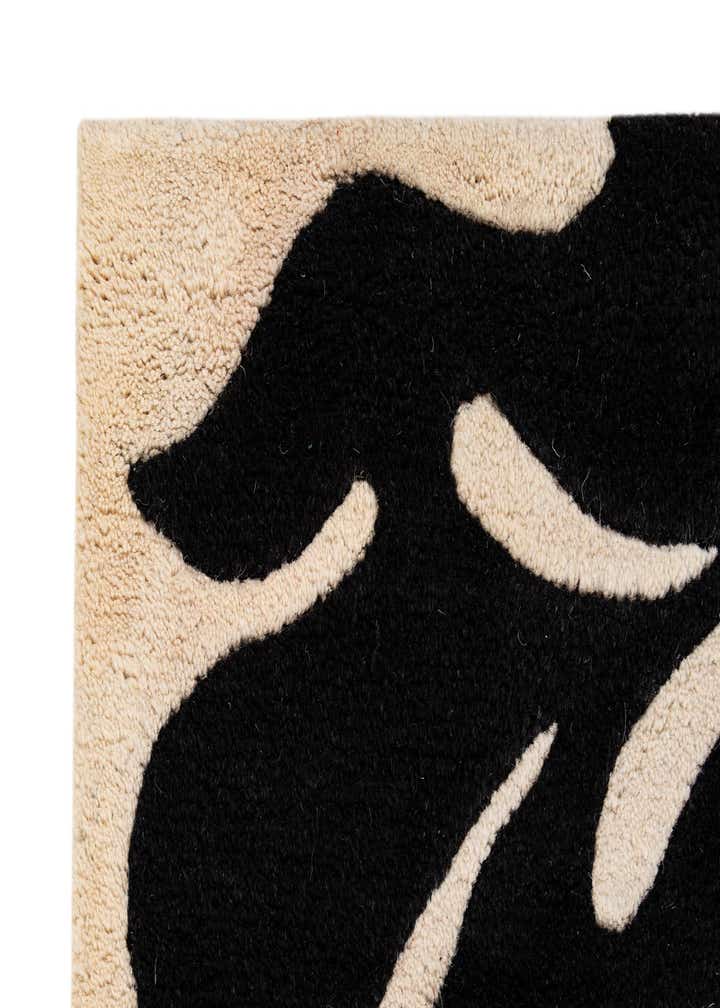 4' x 5' 11 Agra Wool Rug