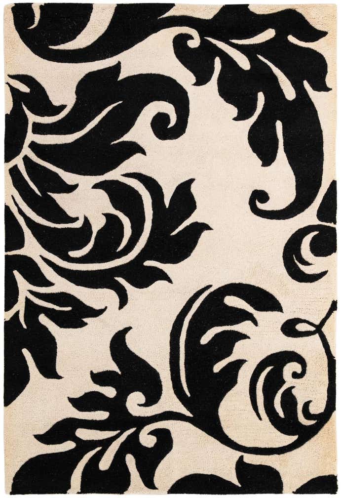 4' x 5' 11 Agra Wool Rug