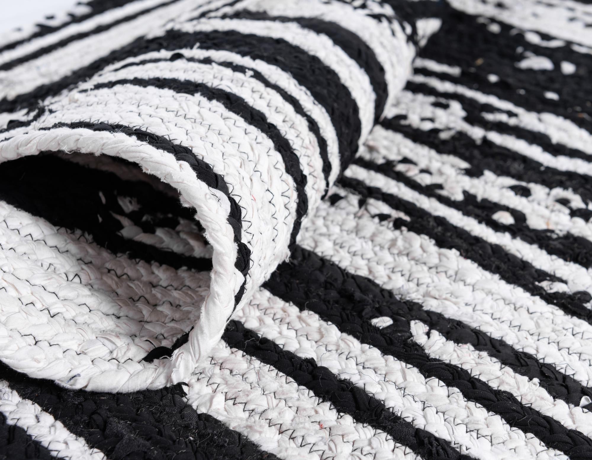 4' 1 x 6' 1 Handmade Braided Chindi Rug
