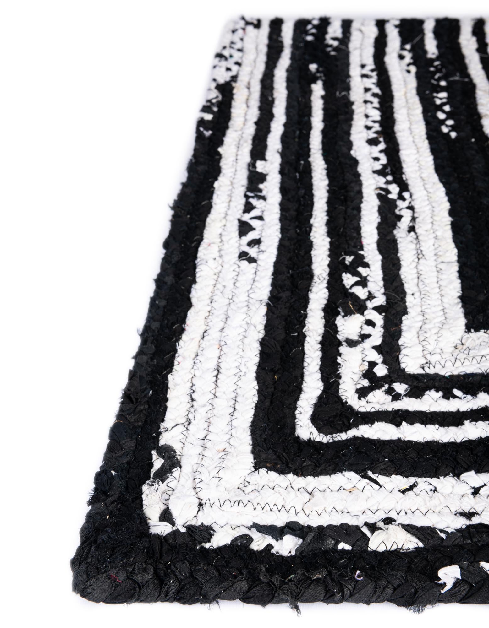 4' 1 x 6' 1 Handmade Braided Chindi Rug