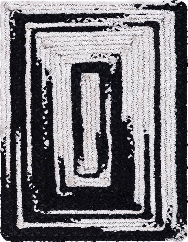 Detail image of 2' x 3' 1  Hand Braided Chindi Rug