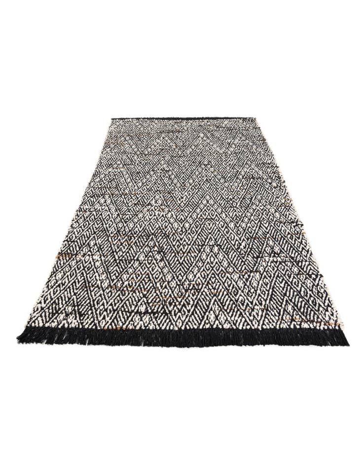 Detail image of 5' x 7' 9 Handmade Braided Jute Rug