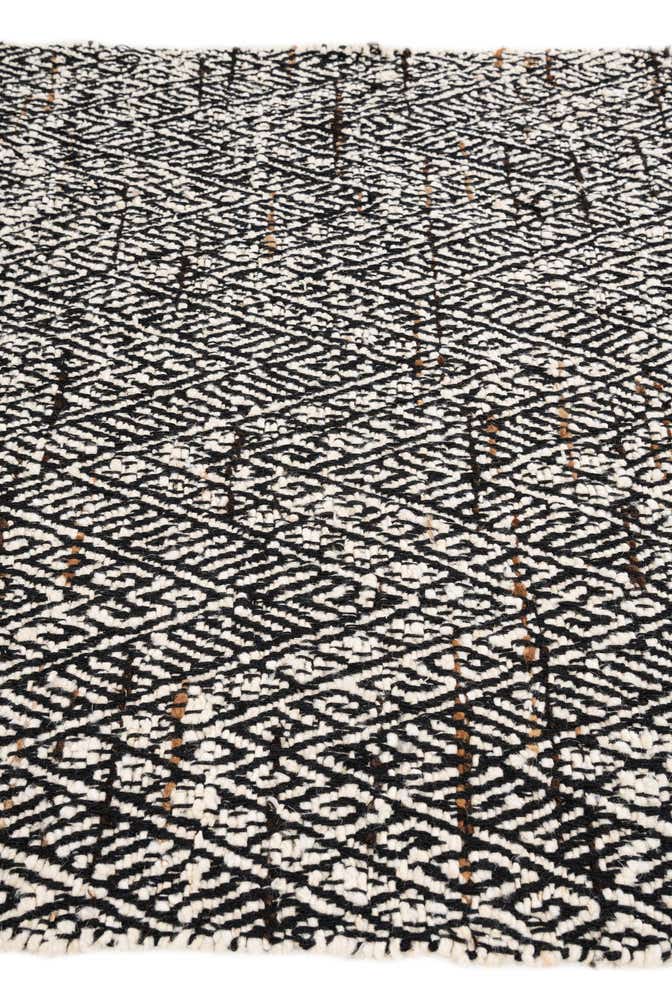 5' x 7' 9 Handmade Braided Jute Rug