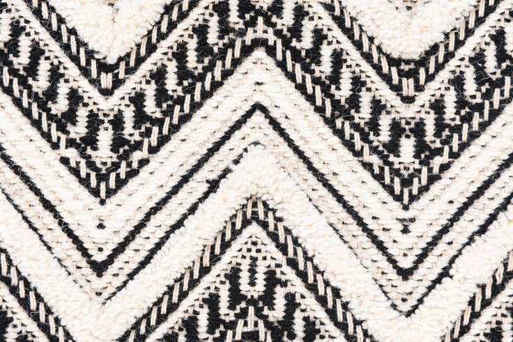 Detail image of 2' x 3' Handmade Braided Jute Rug