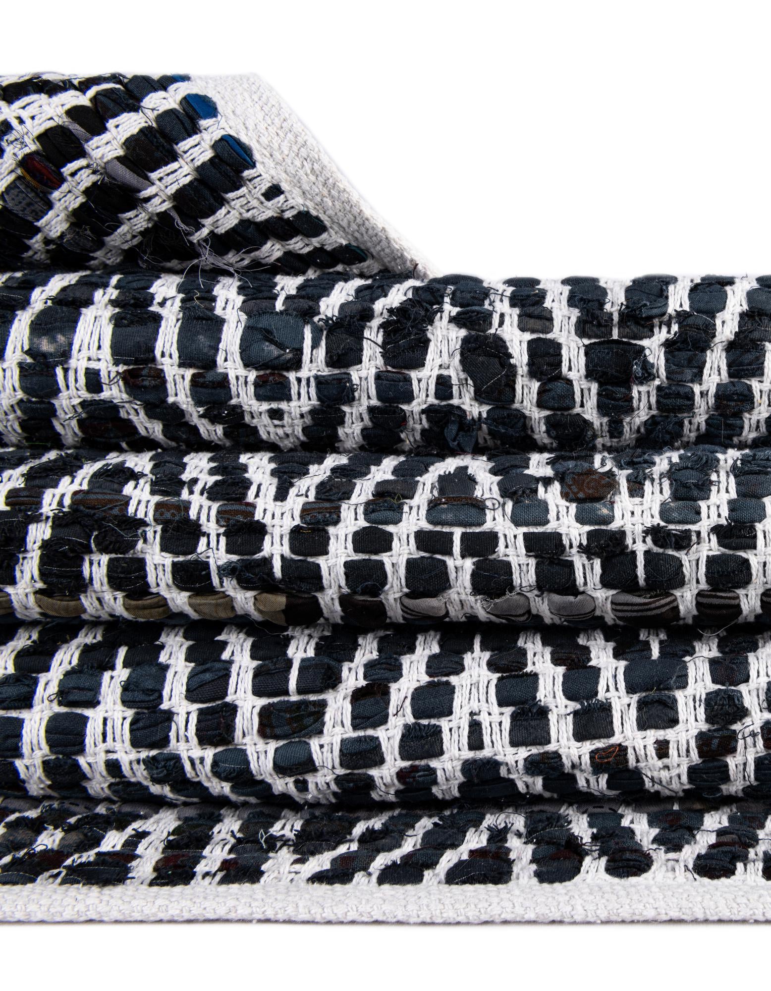 8' x 11' Hand Woven Chindi Chevron Rug