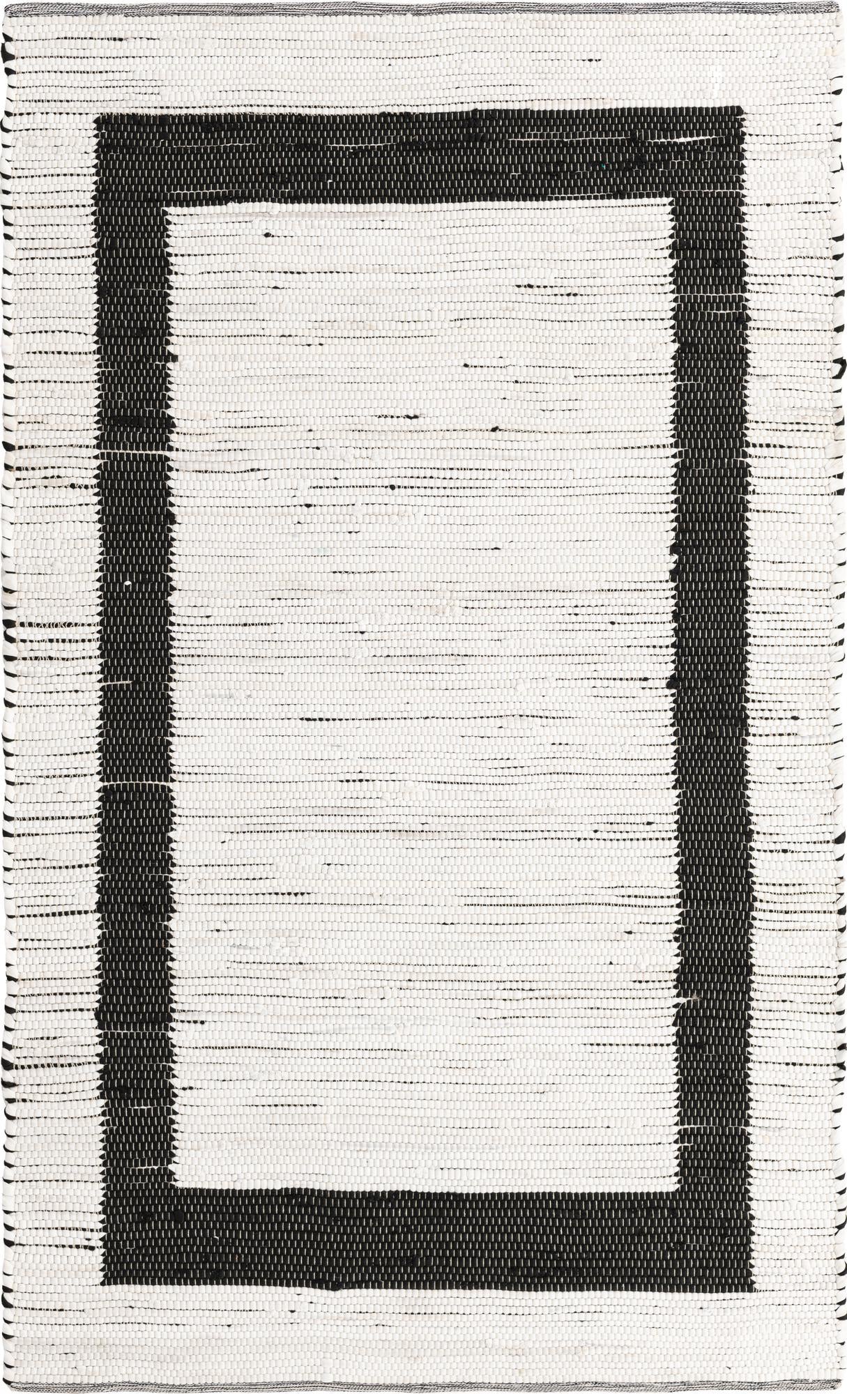5' 1 x 8' Hand Woven Chindi Jute Rug
