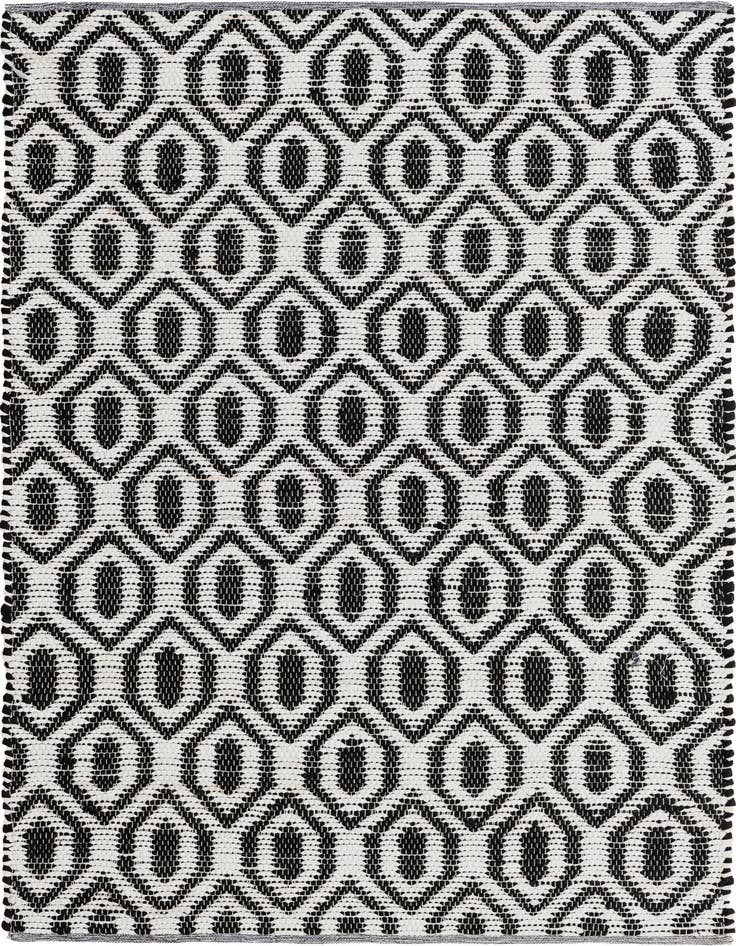 Detail image of 5' 1 x 8' Hand Woven Chindi Jute Rug