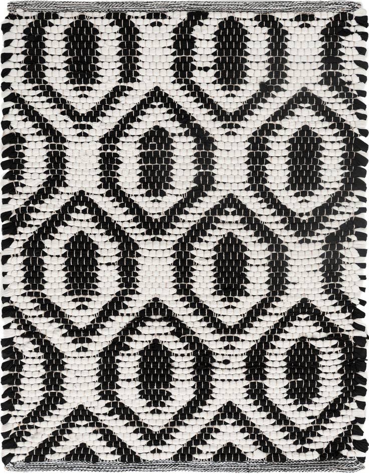 Detail image of 2' x 3' 1 Hand Woven Chindi Jute Rug