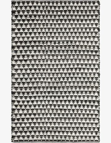 5' 1 x 8' Hand Woven Chindi Jute Rug