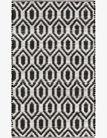 4' 1 x 6' 1 Hand Woven Chindi Jute Rug