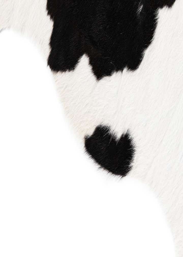 4' 4 x 4' 11 Cowhide Leather Rug