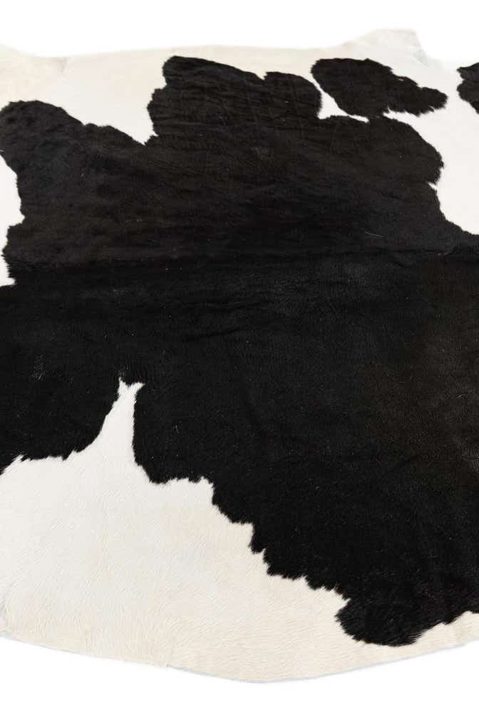 6' 2 x 6' 10 Cowhide Leather Rug