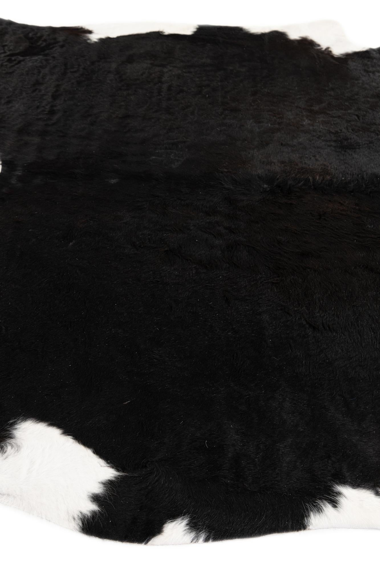 6' 2 x 6' 8 Cowhide Leather Rug