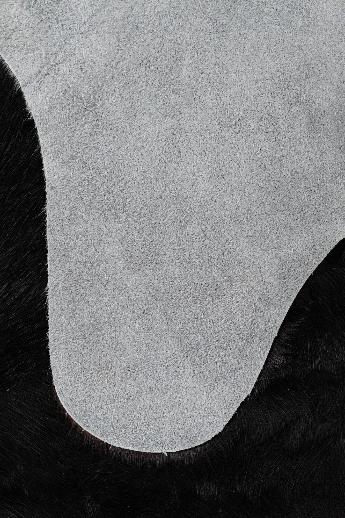 5' 6 x 6' 6 Cowhide Leather Rug