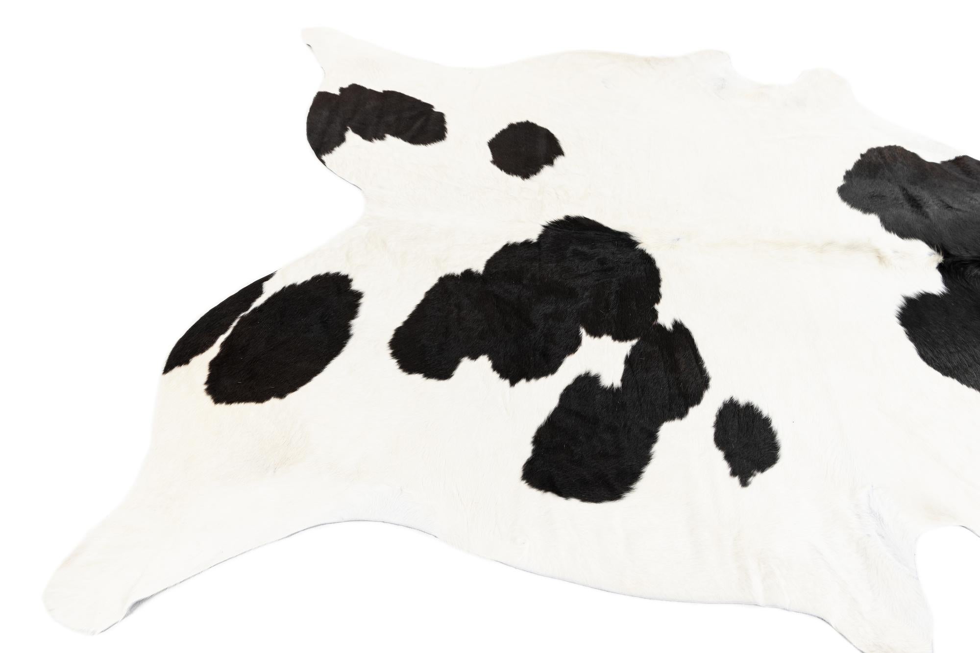 6' 3 x 6' 10 Cowhide Leather Rug