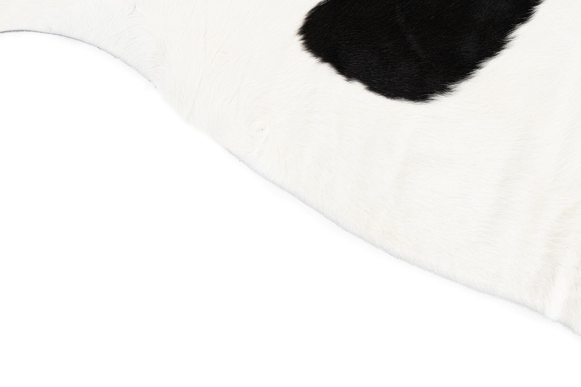 6' 3 x 6' 10 Cowhide Leather Rug